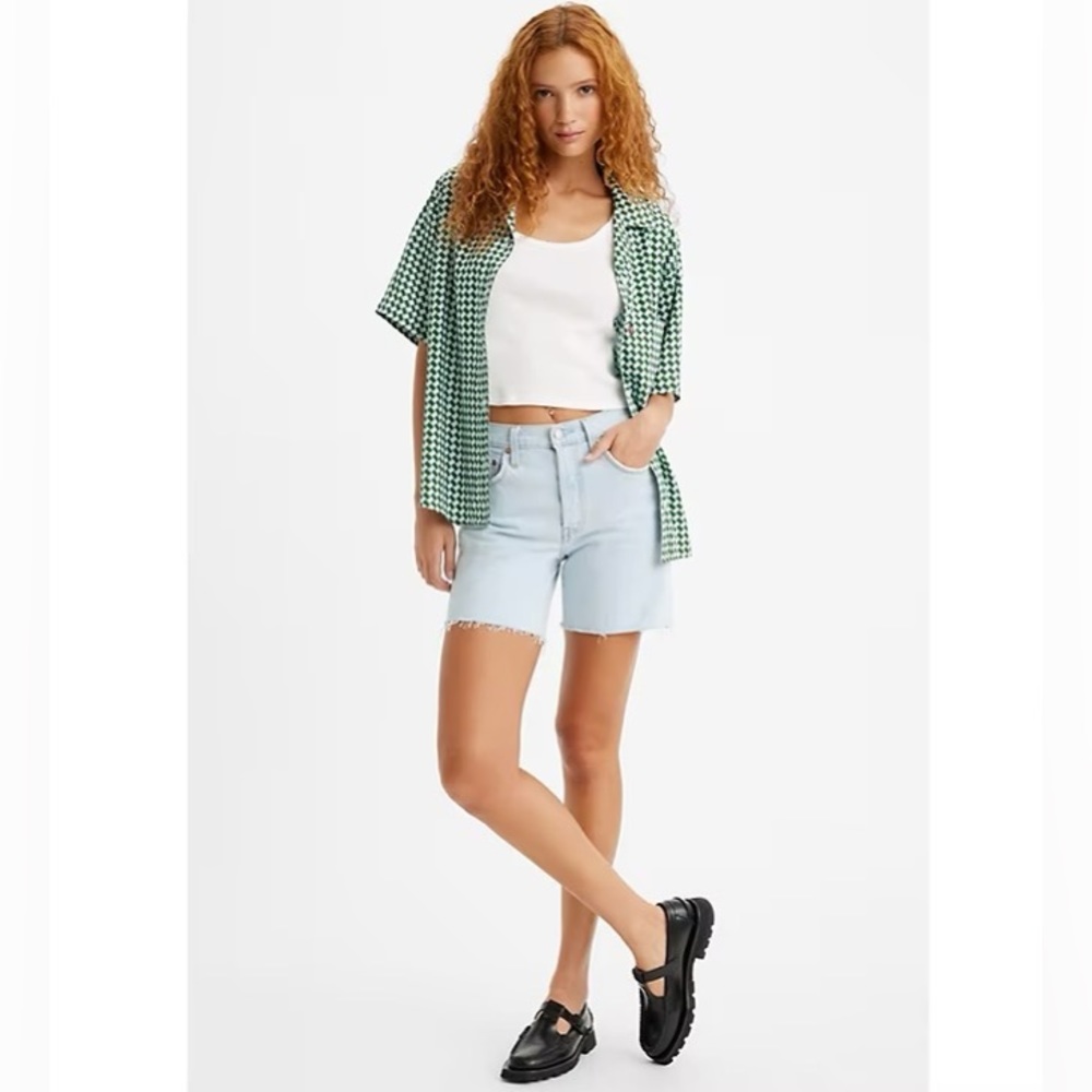 Levi’s 501 Mid Thigh Jean Short